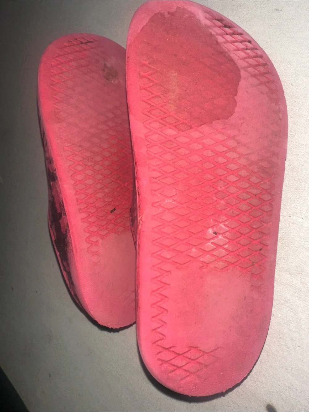 Kids Red and Black Slip-On Clogs - Unbranded